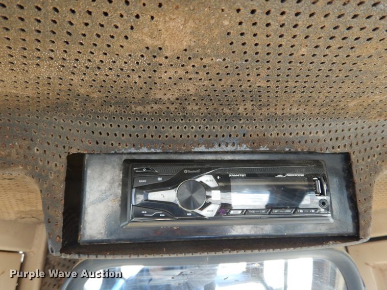 image for item DJ8248 1997 Caterpillar D6M XL  dozer