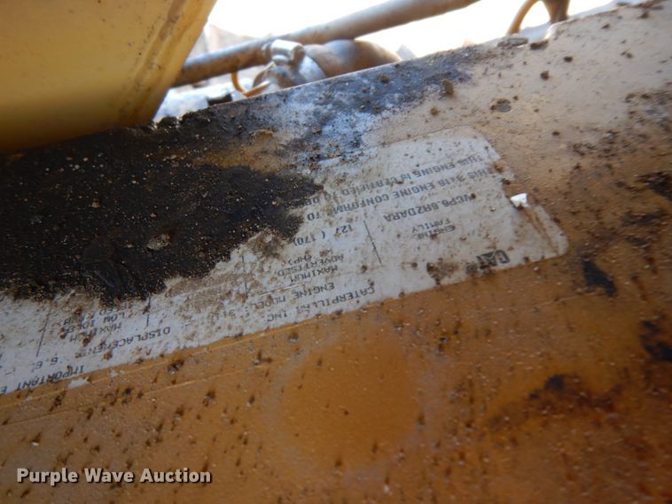 image for item DJ8248 1997 Caterpillar D6M XL  dozer