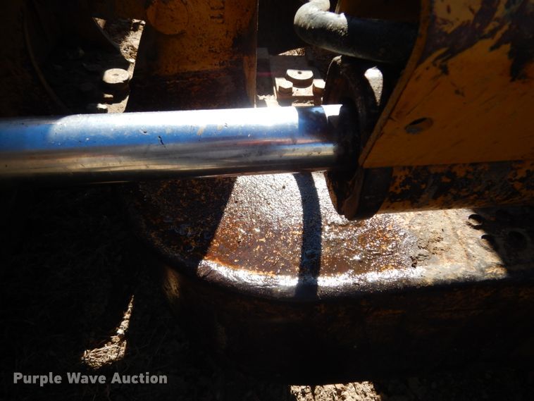 image for item DJ8248 1997 Caterpillar D6M XL  dozer