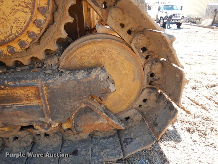 image for item DJ8248 1997 Caterpillar D6M XL  dozer