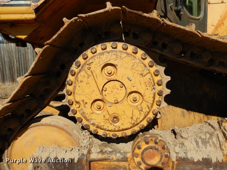 image for item DJ8248 1997 Caterpillar D6M XL  dozer