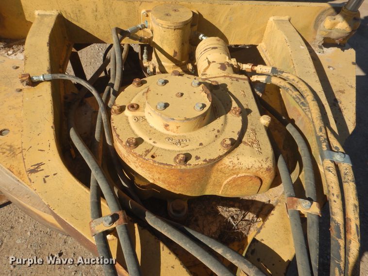 image for item DJ8630 1999 Caterpillar 160H  motor grader