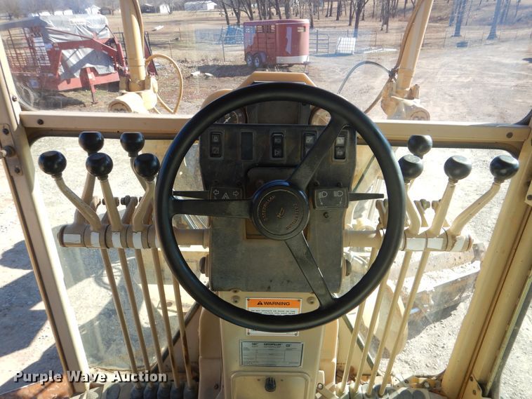 image for item DJ8630 1999 Caterpillar 160H  motor grader