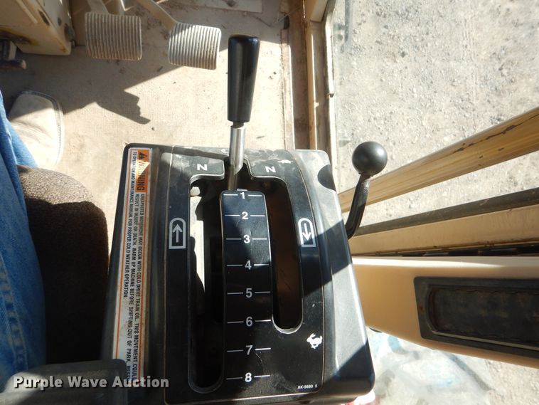 image for item DJ8630 1999 Caterpillar 160H  motor grader