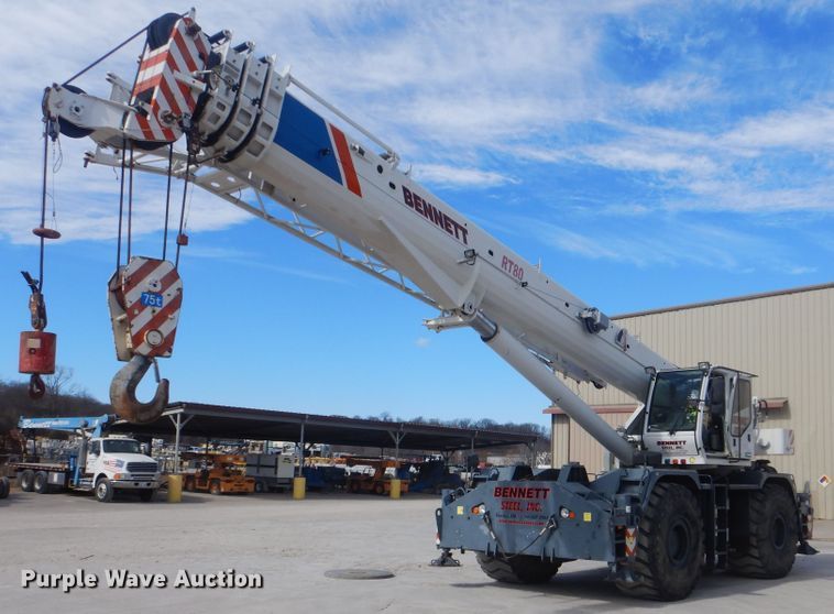 image for item DJ8639 2014 Zoomlion RT75  crane