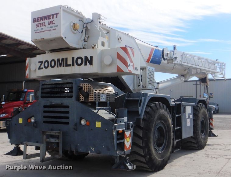 image for item DJ8639 2014 Zoomlion RT75  crane