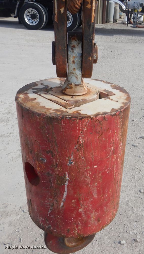 image for item DJ8639 2014 Zoomlion RT75  crane