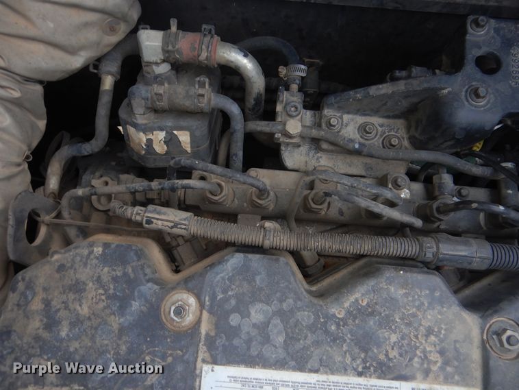 image for item DJ8639 2014 Zoomlion RT75  crane