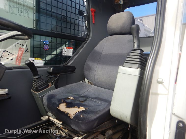 image for item DJ8639 2014 Zoomlion RT75  crane