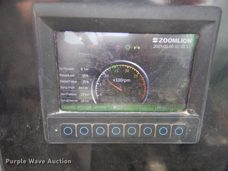 image for item DJ8639 2014 Zoomlion RT75  crane