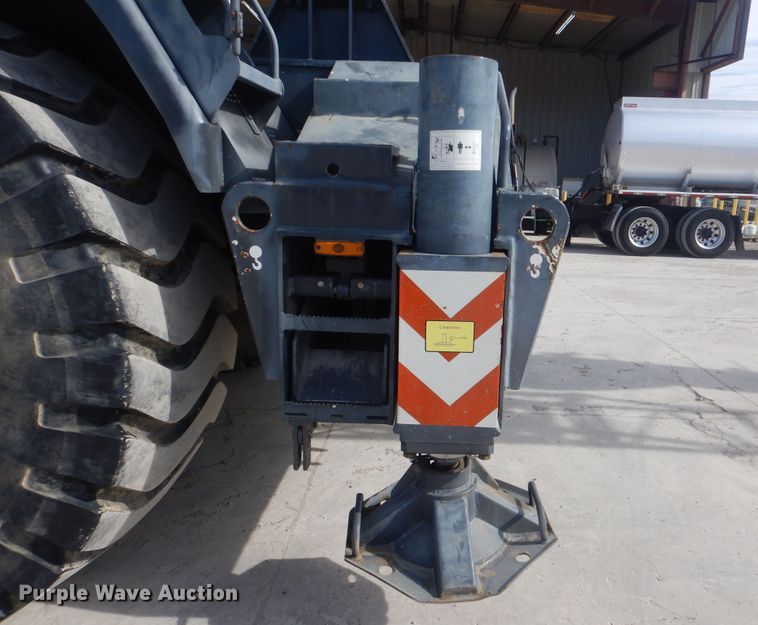 image for item DJ8639 2014 Zoomlion RT75  crane