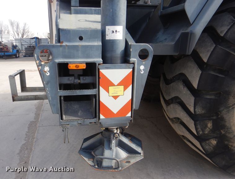 image for item DJ8639 2014 Zoomlion RT75  crane