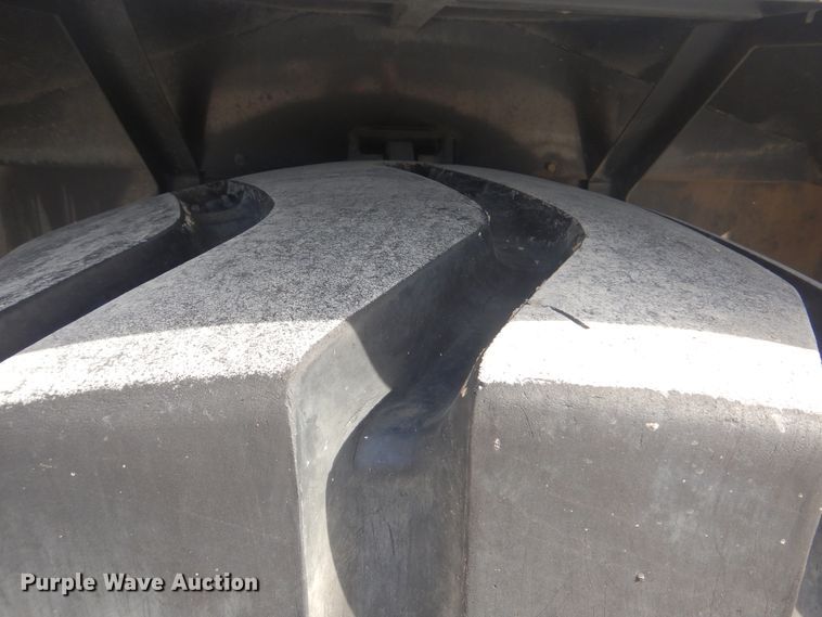 image for item DJ8639 2014 Zoomlion RT75  crane