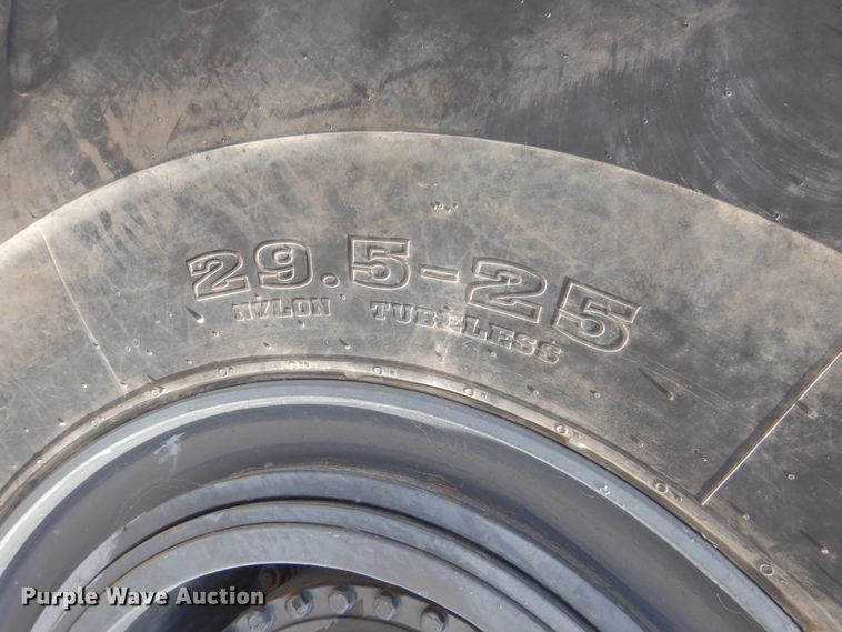 image for item DJ8639 2014 Zoomlion RT75  crane