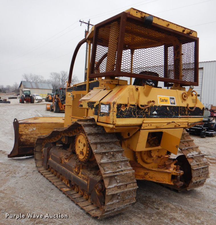 image for item DJ8649 1997 Caterpillar D5M  dozer