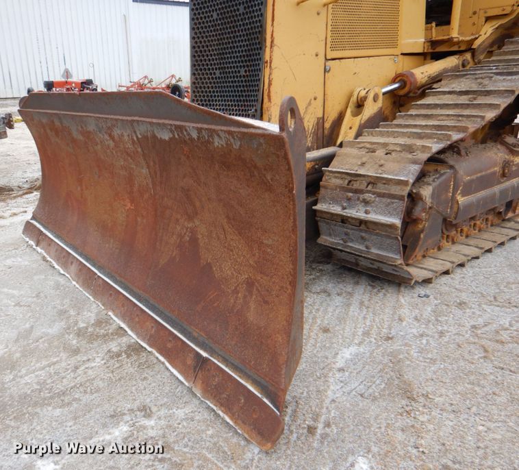 image for item DJ8649 1997 Caterpillar D5M  dozer