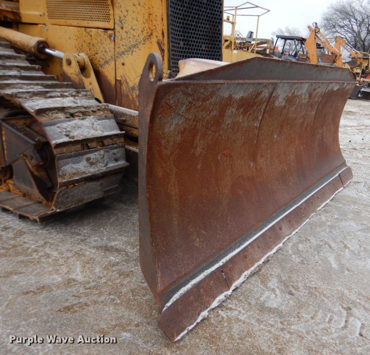 image for item DJ8649 1997 Caterpillar D5M  dozer