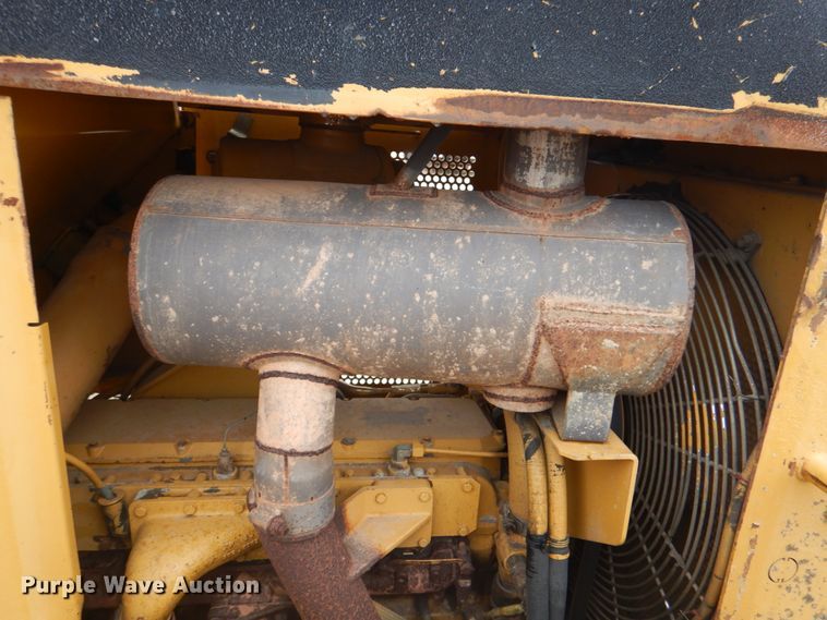 image for item DJ8649 1997 Caterpillar D5M  dozer