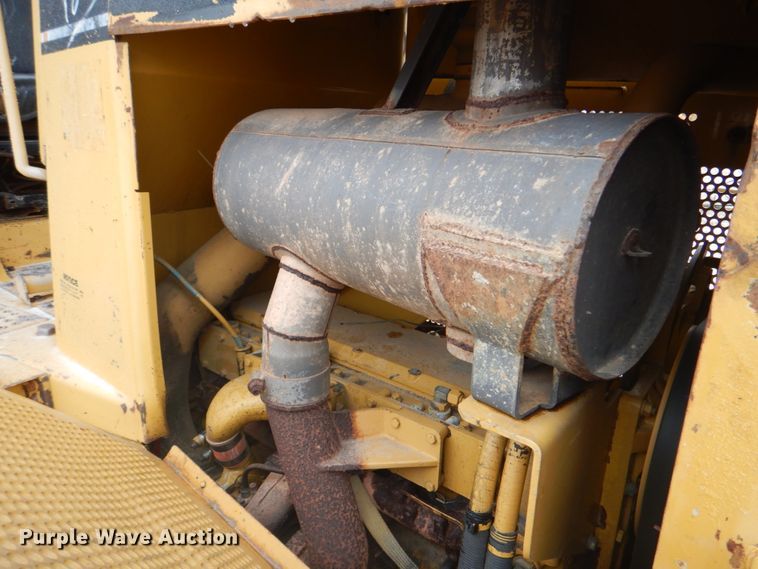 image for item DJ8649 1997 Caterpillar D5M  dozer