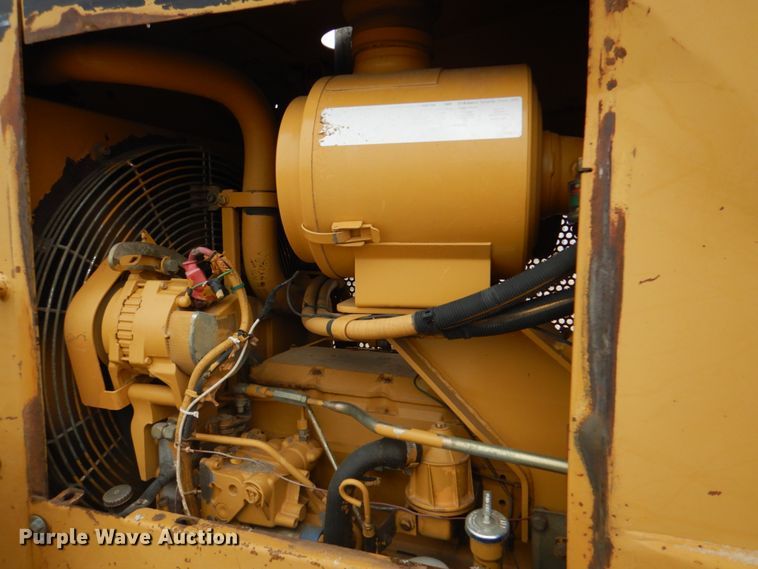 image for item DJ8649 1997 Caterpillar D5M  dozer