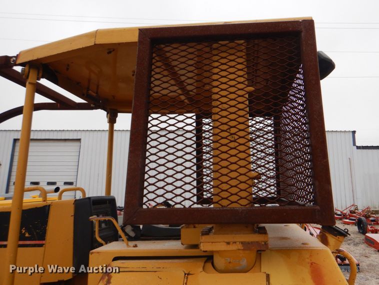 image for item DJ8649 1997 Caterpillar D5M  dozer