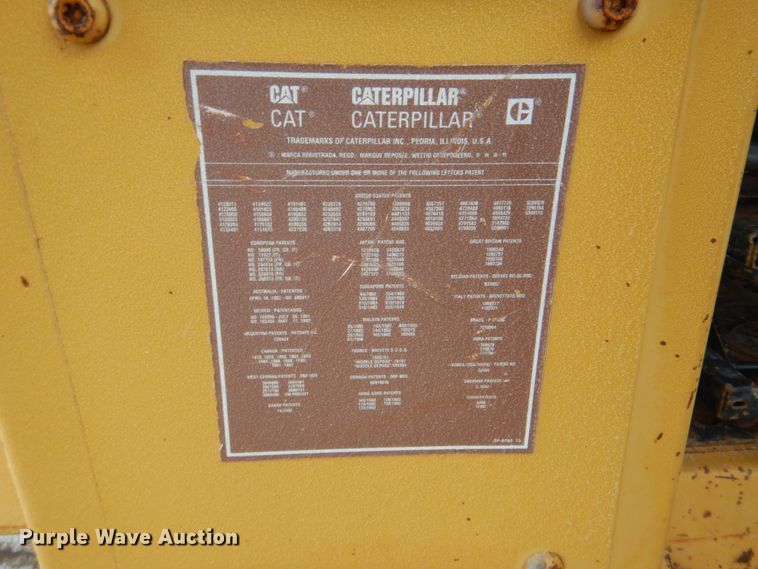 image for item DJ8649 1997 Caterpillar D5M  dozer