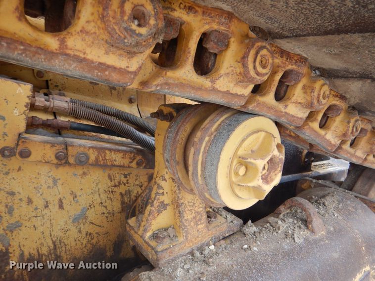 image for item DJ8649 1997 Caterpillar D5M  dozer