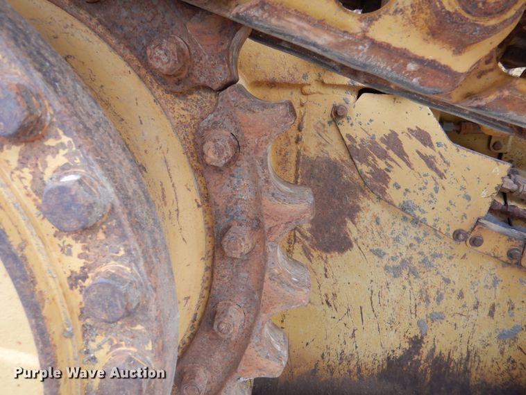 image for item DJ8649 1997 Caterpillar D5M  dozer