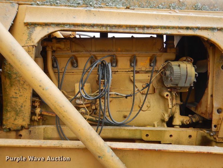 image for item DJ8650 Ferguson 47-0016  pneumatic roller