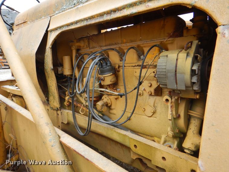 image for item DJ8650 Ferguson 47-0016  pneumatic roller