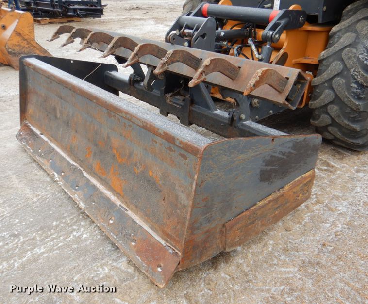 image for item DJ8654 2014 Case 570N XT  landscape tractor