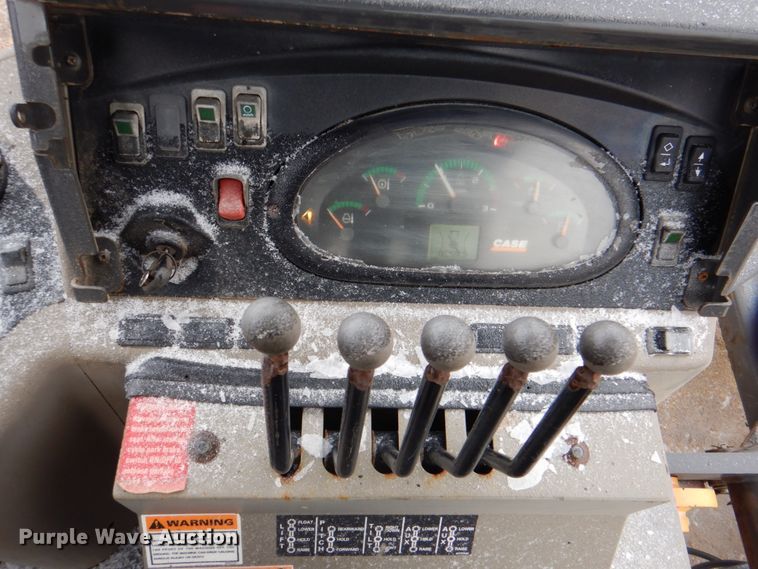 image for item DJ8654 2014 Case 570N XT  landscape tractor