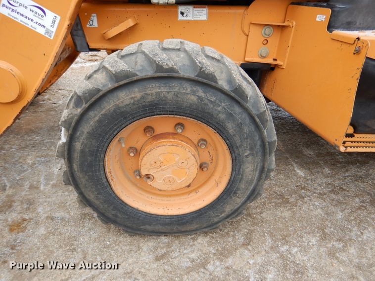 image for item DJ8654 2014 Case 570N XT  landscape tractor
