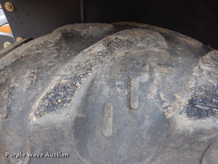 image for item DJ8654 2014 Case 570N XT  landscape tractor