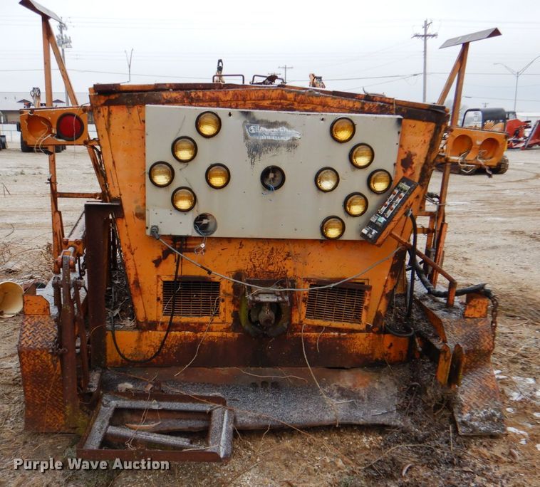 image for item DJ8656 Patch Master PM5000-36 pot hole patcher