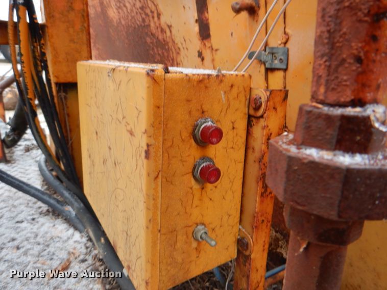 image for item DJ8656 Patch Master PM5000-36 pot hole patcher