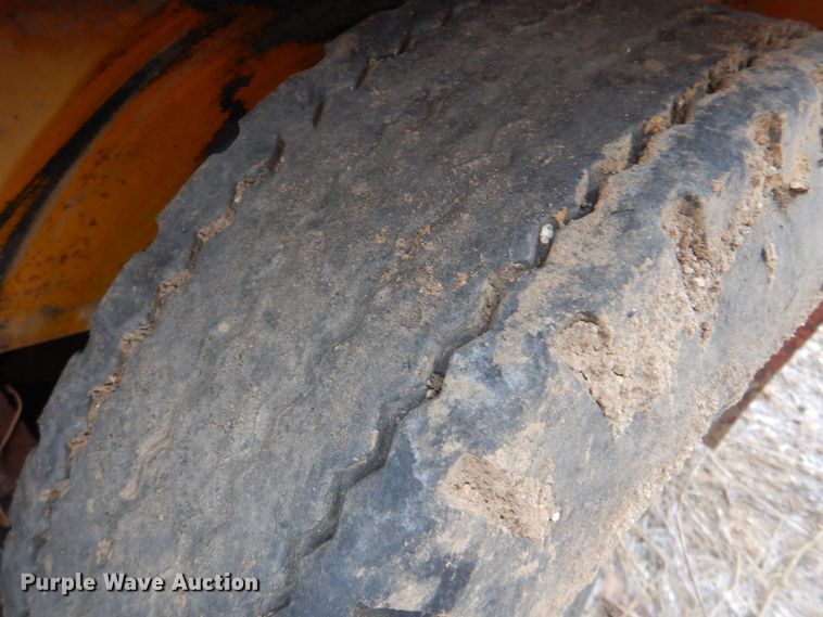 image for item DJ8656 Patch Master PM5000-36 pot hole patcher