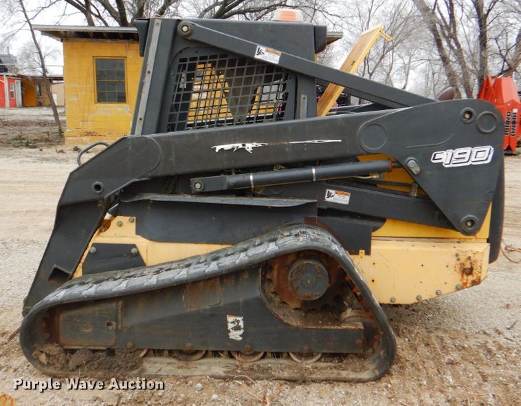 image for item DJ8659 2006 New Holland C190  tracked skid steer loader