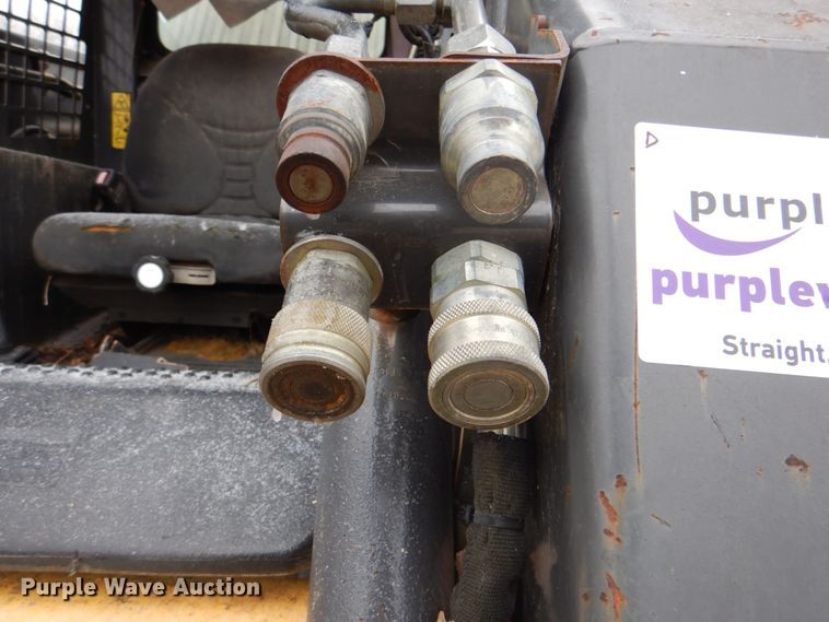 image for item DJ8659 2006 New Holland C190  tracked skid steer loader