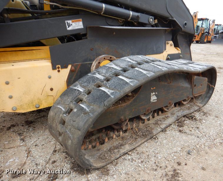 image for item DJ8659 2006 New Holland C190  tracked skid steer loader