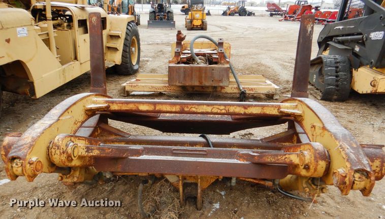 image for item DJ8661 W 88"W log grapple