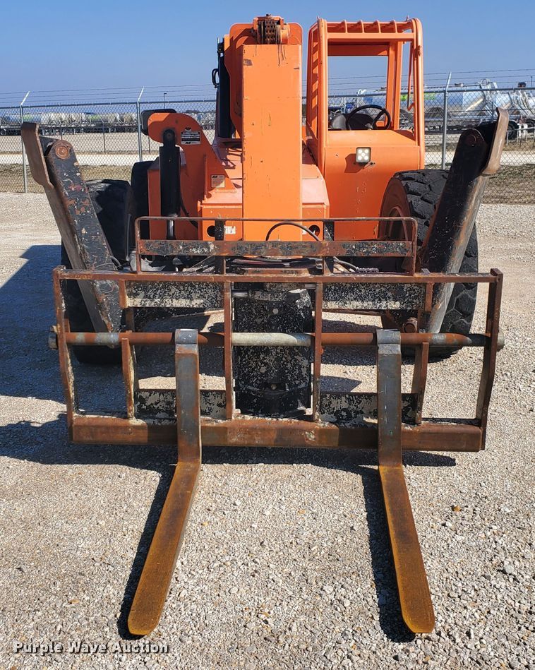 image for item DJ8820 2012 JLG 10054  telehandler