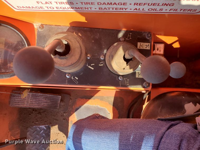 image for item DJ8820 2012 JLG 10054  telehandler