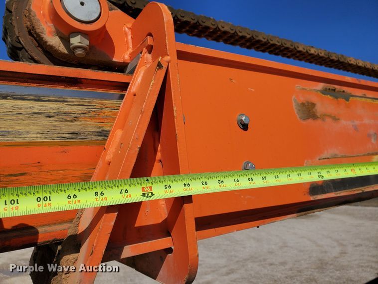 image for item DJ8820 2012 JLG 10054  telehandler