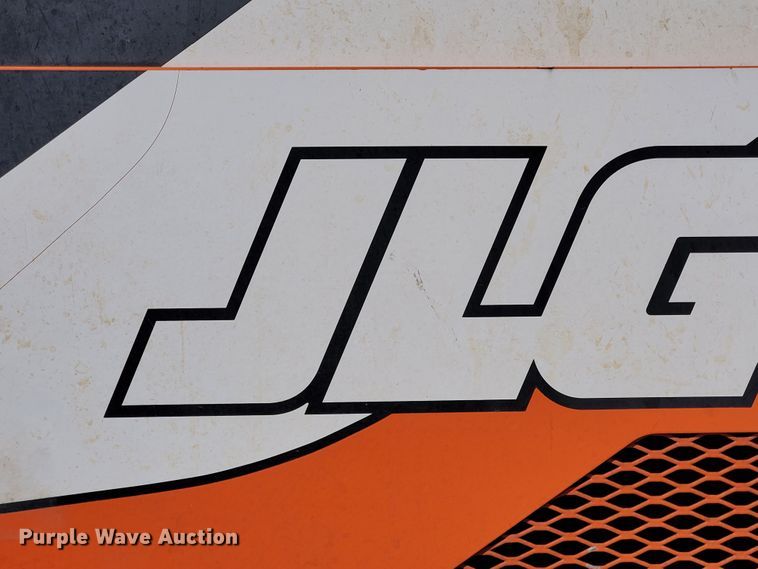 image for item DJ8820 2012 JLG 10054  telehandler
