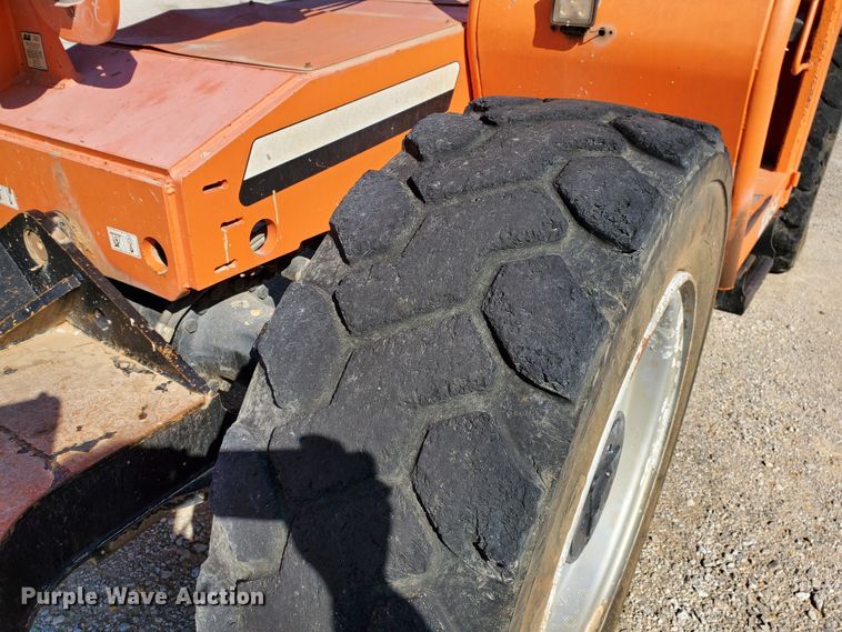image for item DJ8820 2012 JLG 10054  telehandler