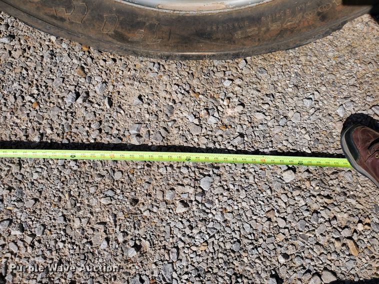 image for item DJ8820 2012 JLG 10054  telehandler