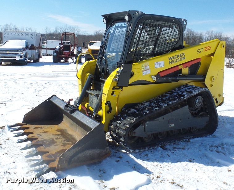 image for item DL0786 2014 Wacker Neuson ST35  tracked skid steer loader