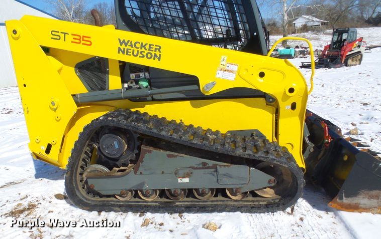image for item DL0786 2014 Wacker Neuson ST35  tracked skid steer loader