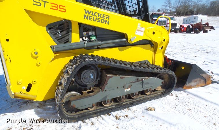image for item DL0786 2014 Wacker Neuson ST35  tracked skid steer loader